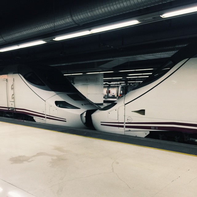 Train kiss.