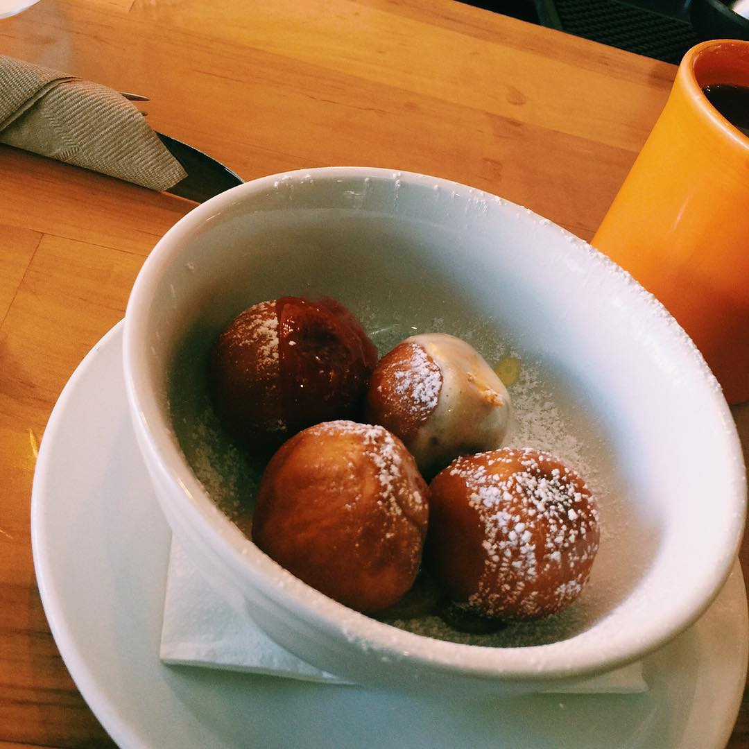 Lemon custard, salted caramel, jelly, and Thai peanut doughnut holes.