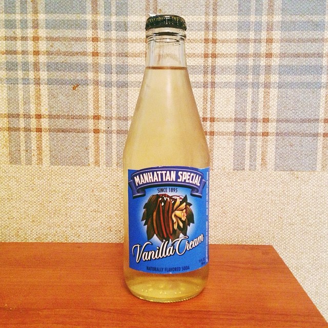Vanilla cream soda with today’s boring lunch.