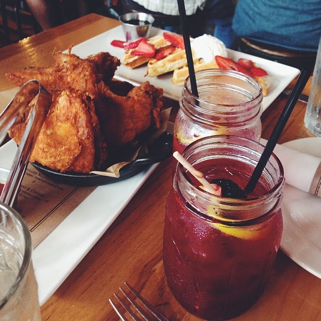 This was an amazing lunch. Not pictured: some of the best macaroni and chickeβ¦