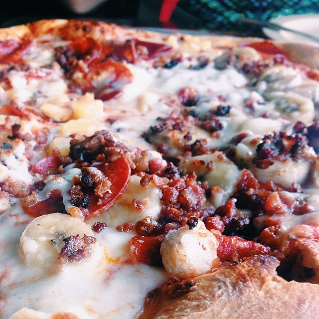 Banana? On my pizza?!