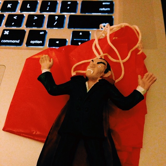 Thanks for the parachuting vampire, Kepi!